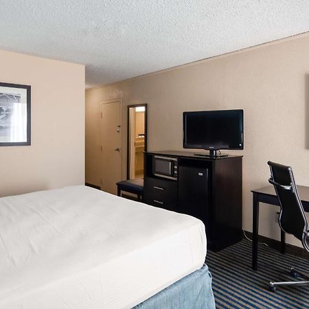 Best Western Leesburg Exterior photo