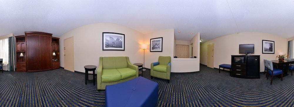 Best Western Leesburg Exterior photo