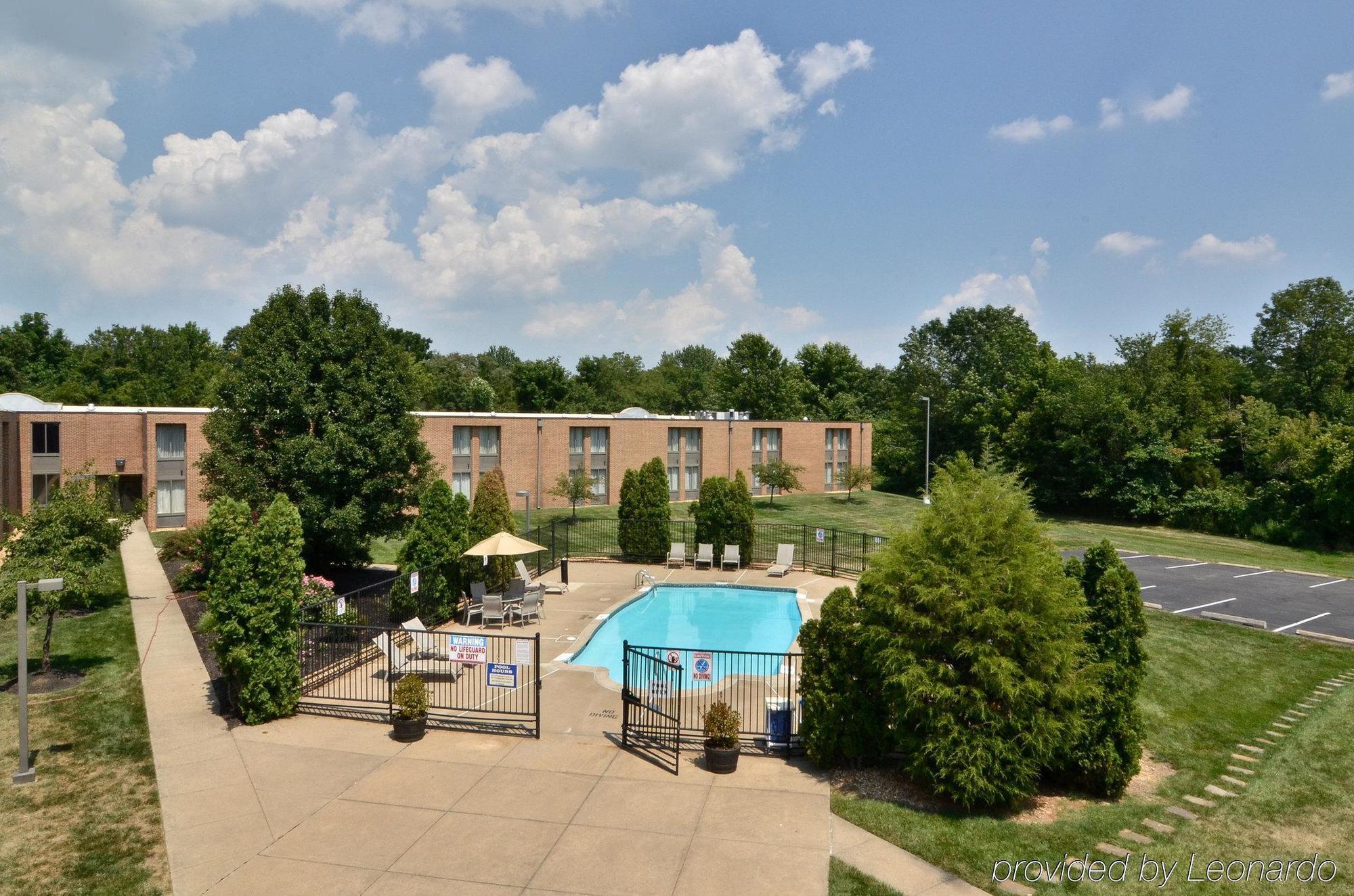 Best Western Leesburg Exterior photo